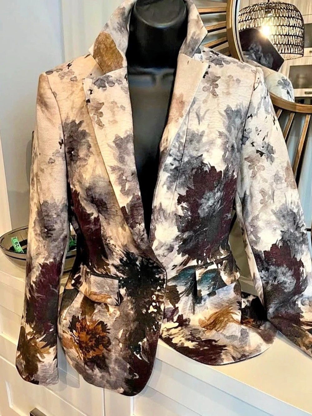Les COPAINS Unique Fall Wool Floral Print Blazer in Brown & Gray Like New